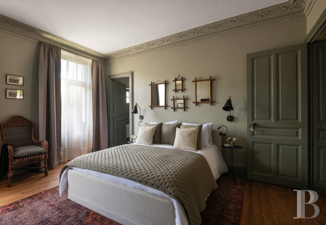 Dans les Vosges, à l'intérieur du parc thermal de Vittel, une singulière villa anglo-normande du début du 20e siècle - photo  n°13