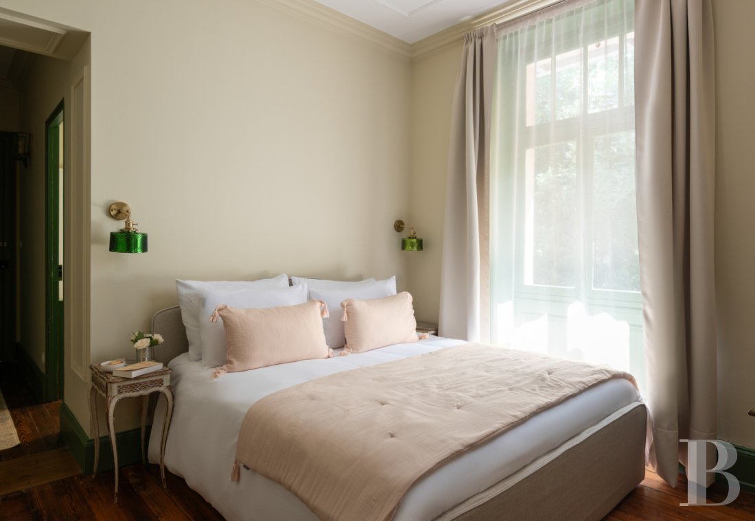 Dans les Vosges, à l'intérieur du parc thermal de Vittel, une singulière villa anglo-normande du début du 20e siècle - photo  n°22