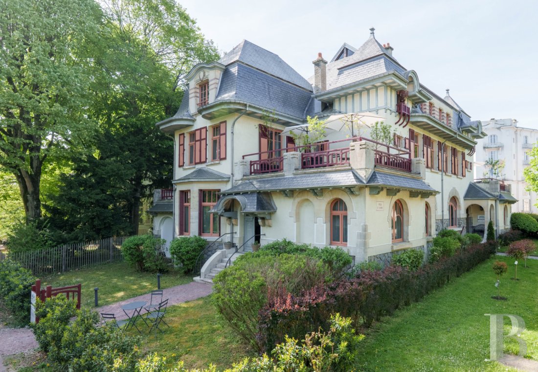 A unique Anglo-Norman villa from the early 19th century in the Vittel spa park in the Vosges - photo  n°47