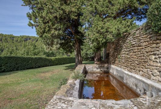 demeures et maisons a vendre france paca   - 39