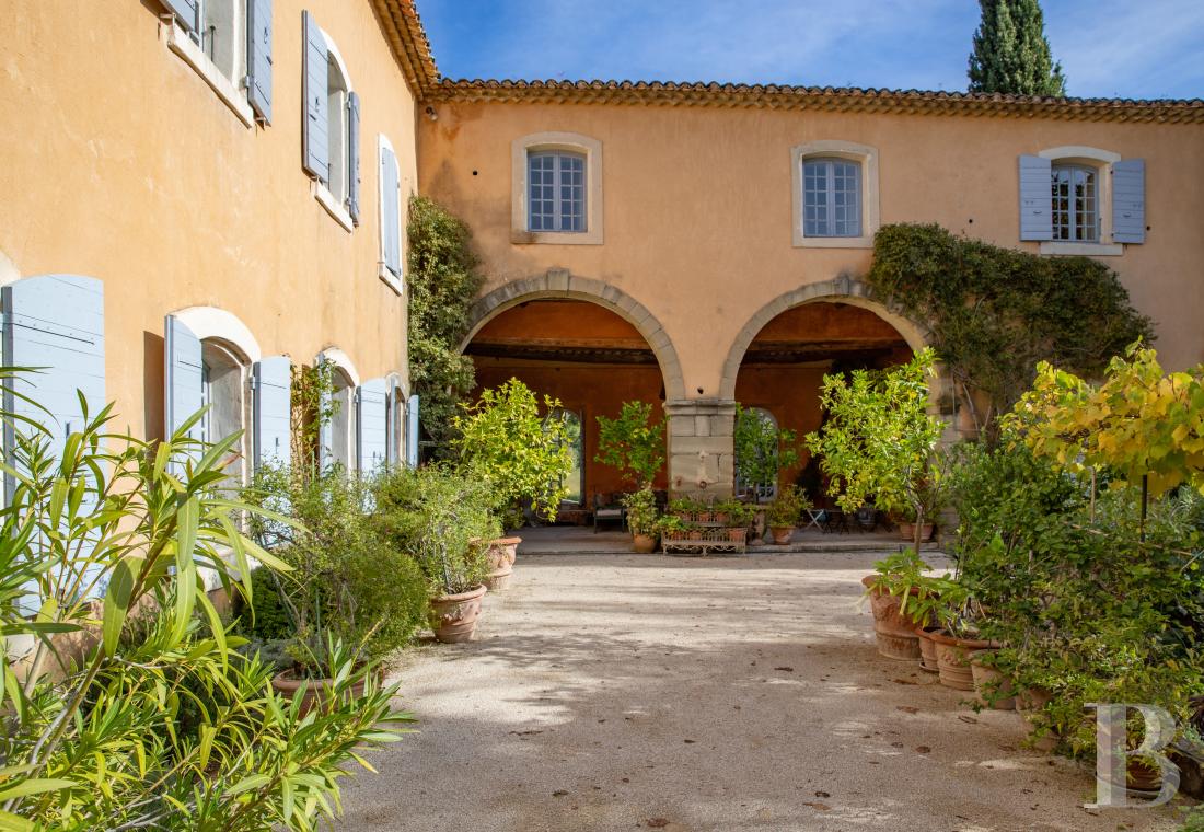demeures et maisons a vendre france paca   - 2