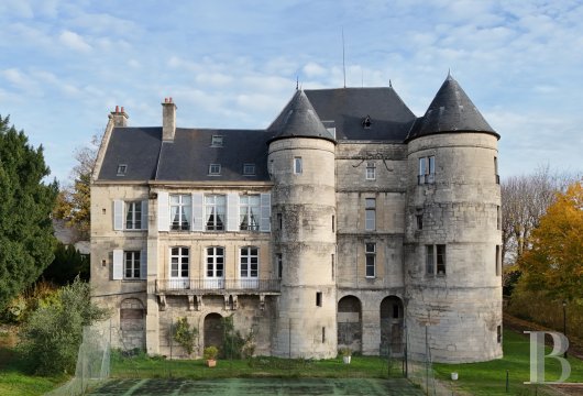 chateaux for sale France picardy   - 2