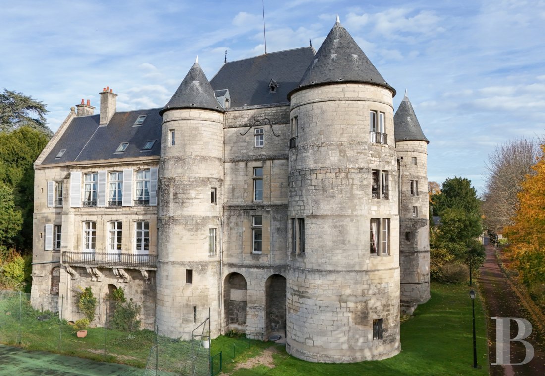 chateaux for sale France picardy   - 1