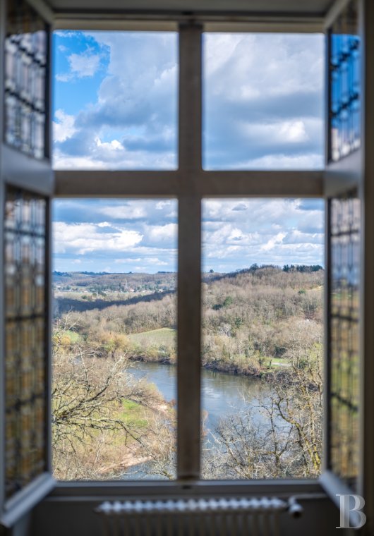 chateaux for sale France aquitaine   - 13