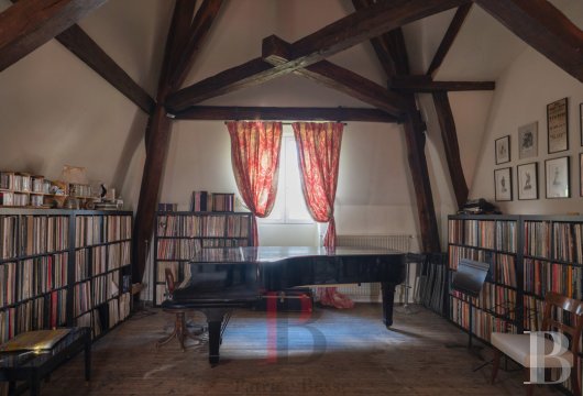 chateaux for sale France picardy   - 8