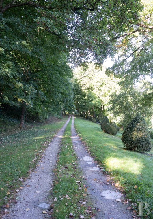 chateaux for sale France picardy   - 17