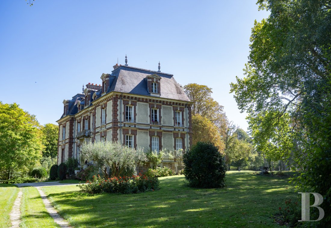 chateaux for sale France picardy   - 2
