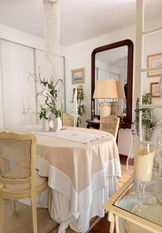 character properties France provence cote dazur   - 4