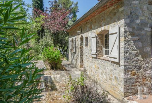 demeures et maisons a vendre france paca   - 3