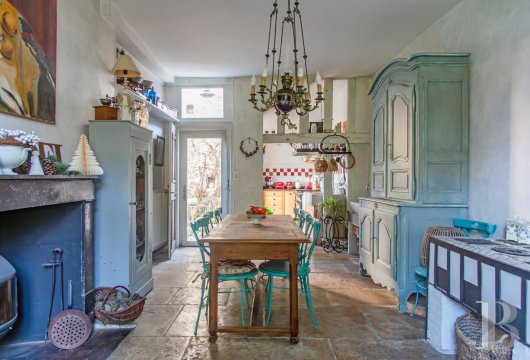 character properties France champagne ardennes   - 8