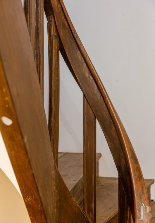 character properties France champagne ardennes   - 9