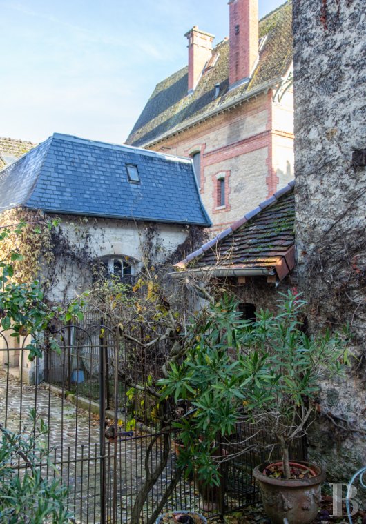 character properties France champagne ardennes   - 14