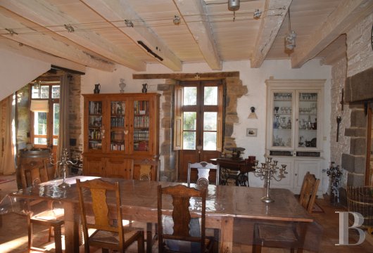 character properties France brittany   - 8