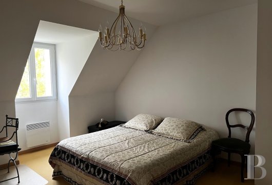 character properties France center val de loire   - 7