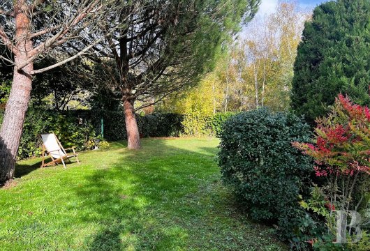 character properties France center val de loire   - 11