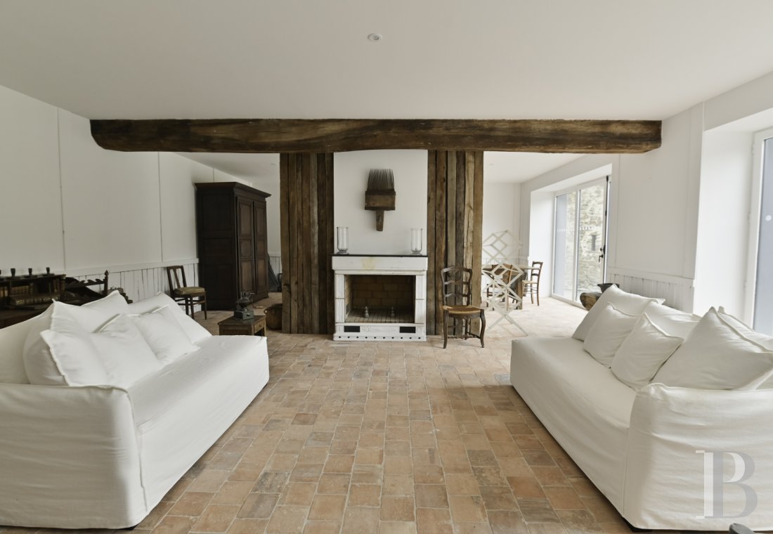 En Mayenne, au sud de Laval, un ancien établissement de blanchissage dans un domaine de 180 hectares - photo  n°8