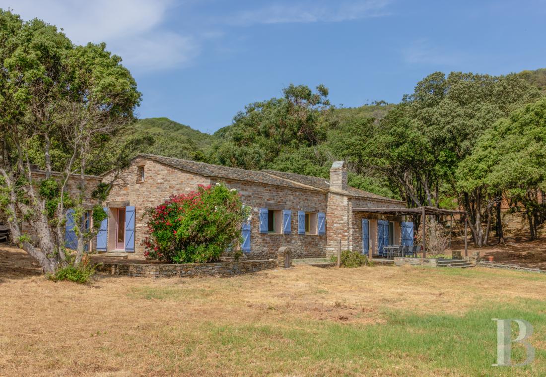 demeures et maisons a vendre france corse   - 2