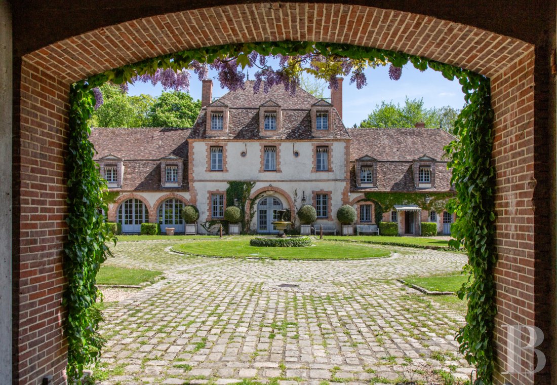 France mansions for sale center val de loire   - 1