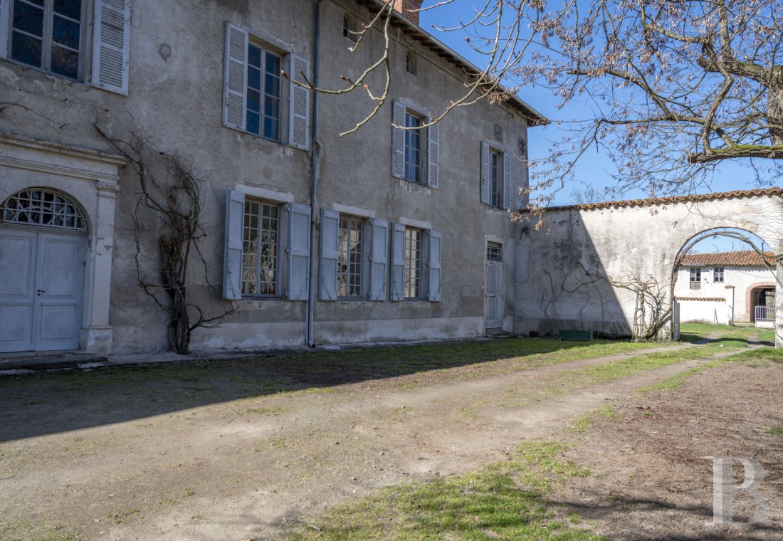 character properties France rhones alps   - 3