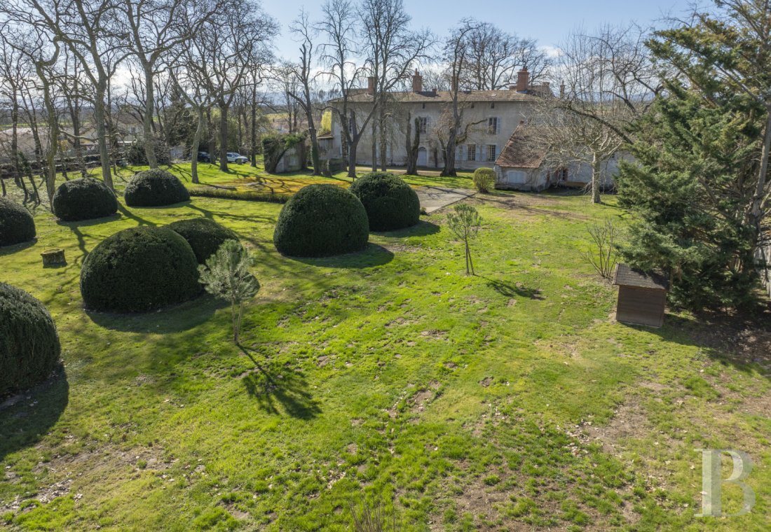 character properties France rhones alps   - 20