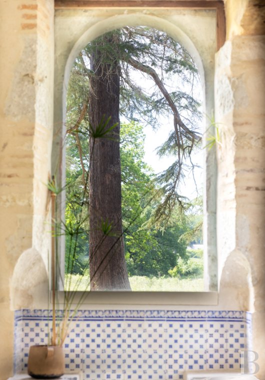 Dans le Lot-et-Garone, au sud d’Agen, un château de plaine des 13e, 16e et 19e siècles au milieu de son parc - photo  n°10