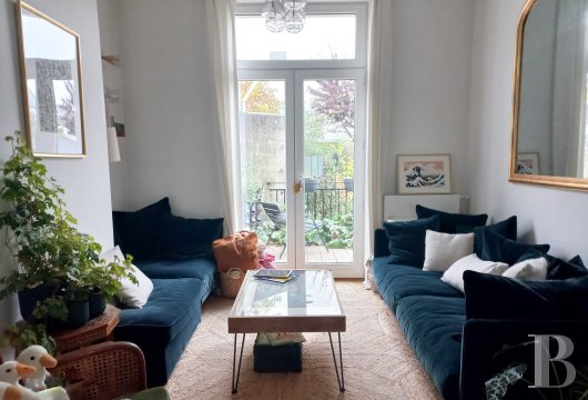 character properties France center val de loire   - 7