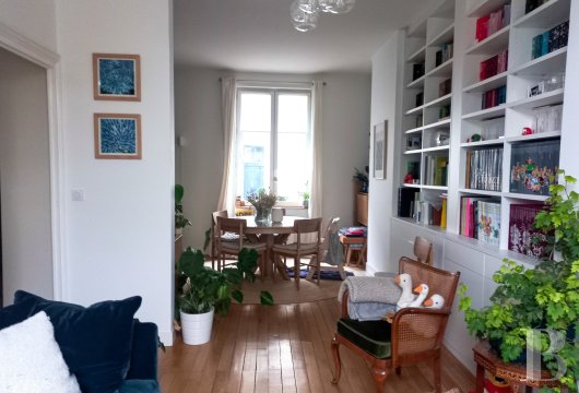 character properties France center val de loire   - 9