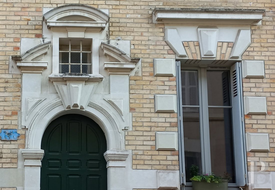 character properties France center val de loire   - 1