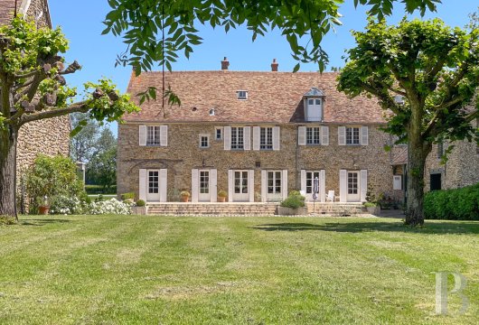 ile-de-france - Dans l’Essonne, à 30 min de Paris,   un corps de ferme remarquable et ses 2000 m² de dépendances 