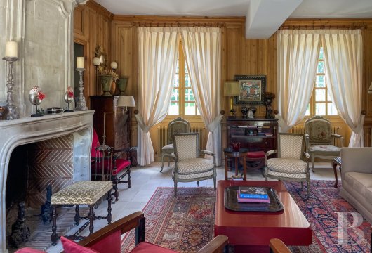 character properties France ile de france   - 7