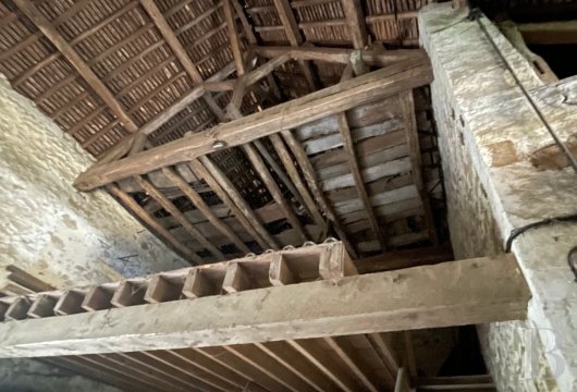 character properties France ile de france   - 9