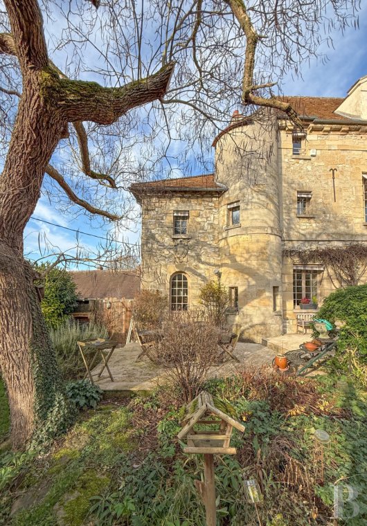 character properties France ile de france   - 3