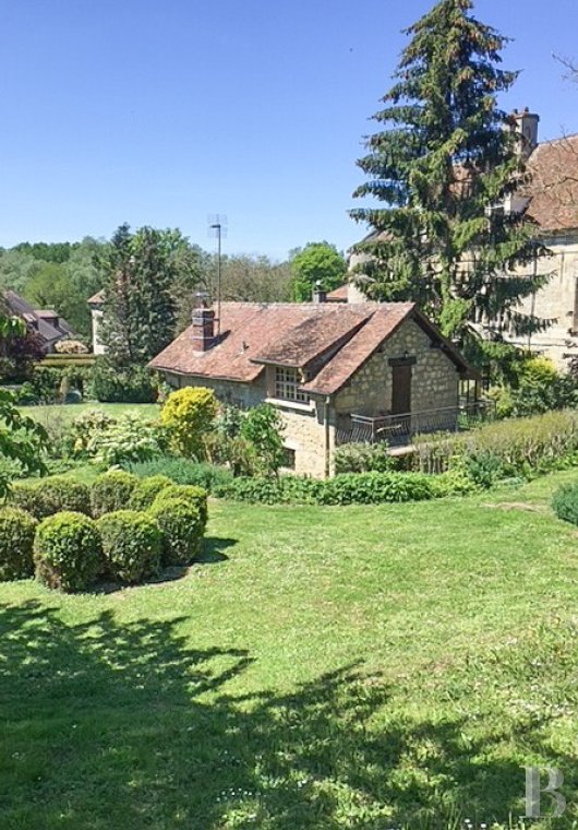 character properties France ile de france   - 14