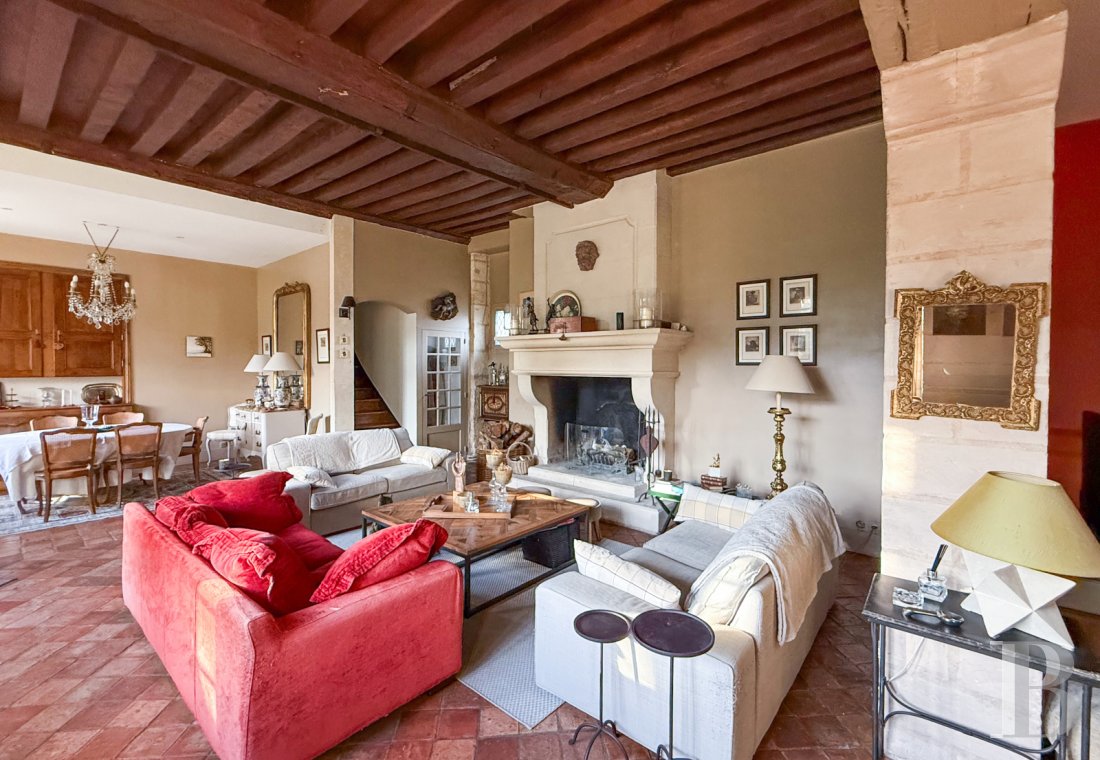 character properties France ile de france   - 4