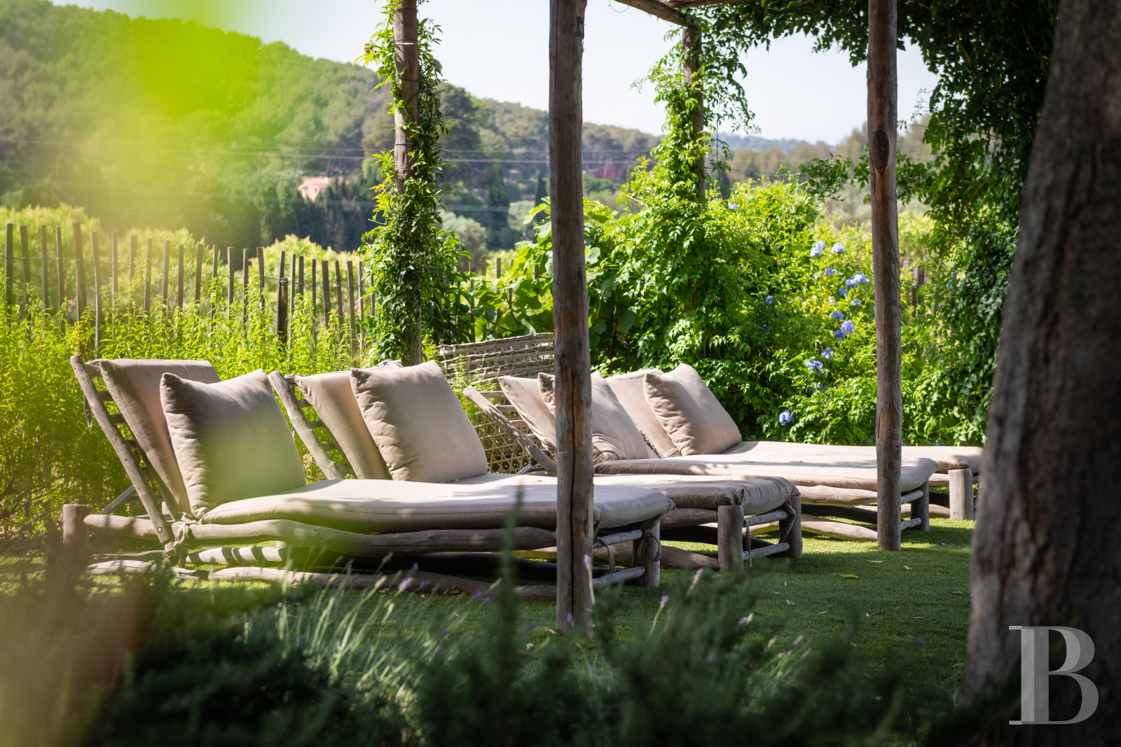 Dans le Var, entre Ollioules et Sanary-sur-Mer, un ancien chai du 17e siècle - photo  n°3