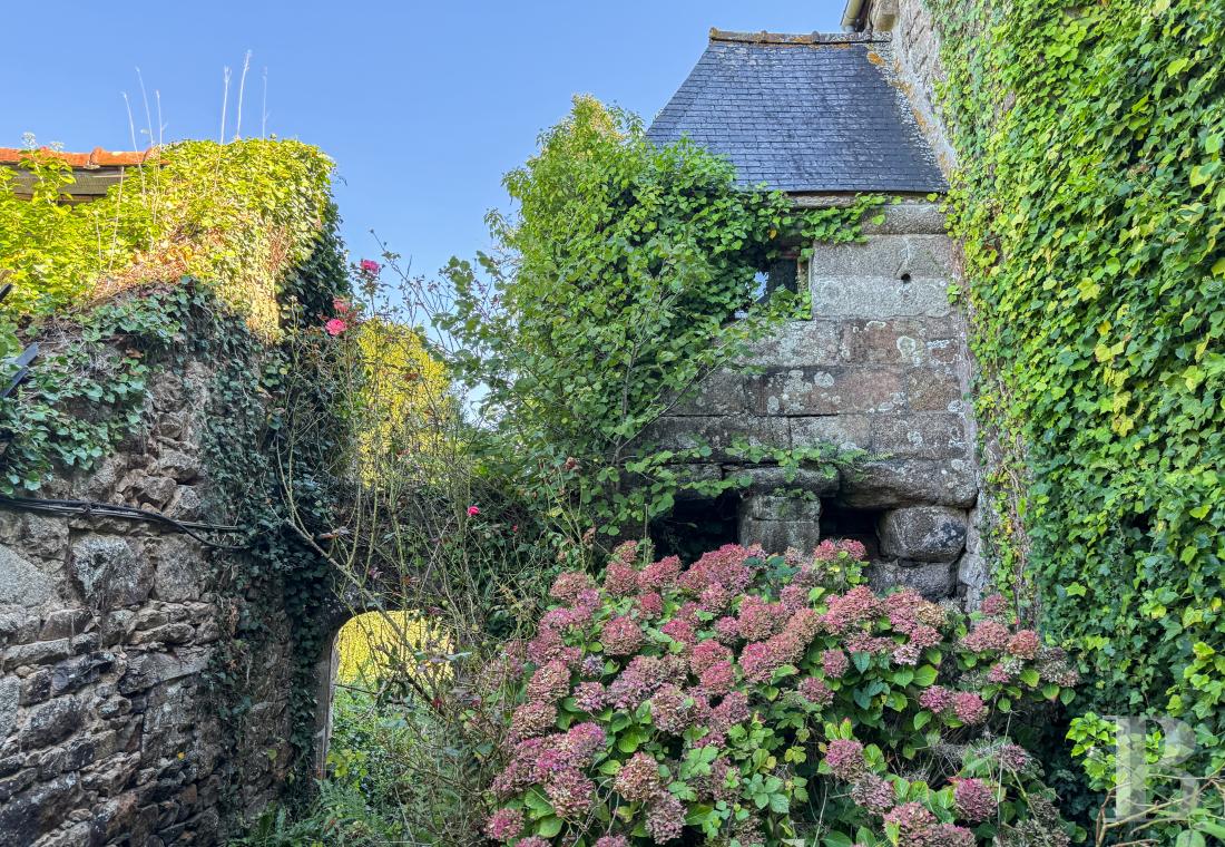 manoirs a vendre bretagne   - 30
