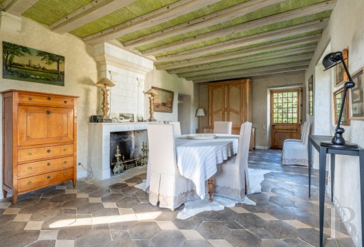 character properties France center val de loire   - 6