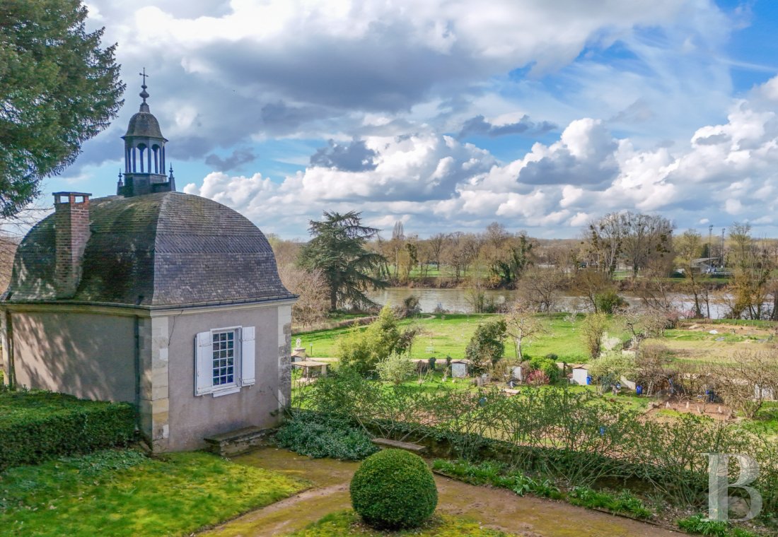 France mansions for sale center val de loire   - 15