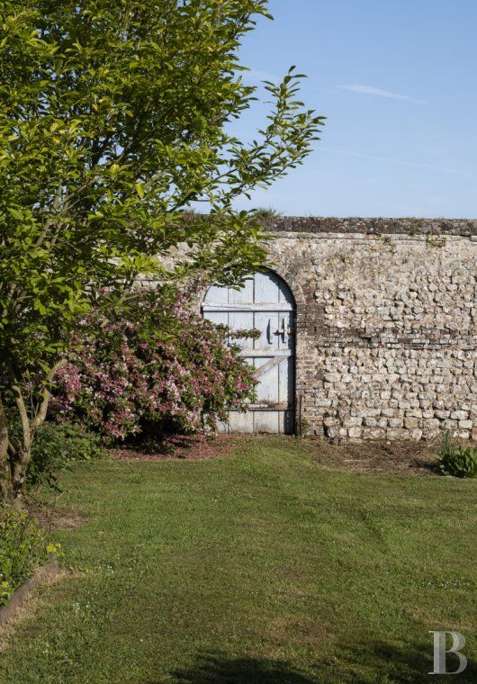 En Seine-Maritime, dans le Pays de Caux, une ancienne ferme formant un clos-masure - photo  n°19