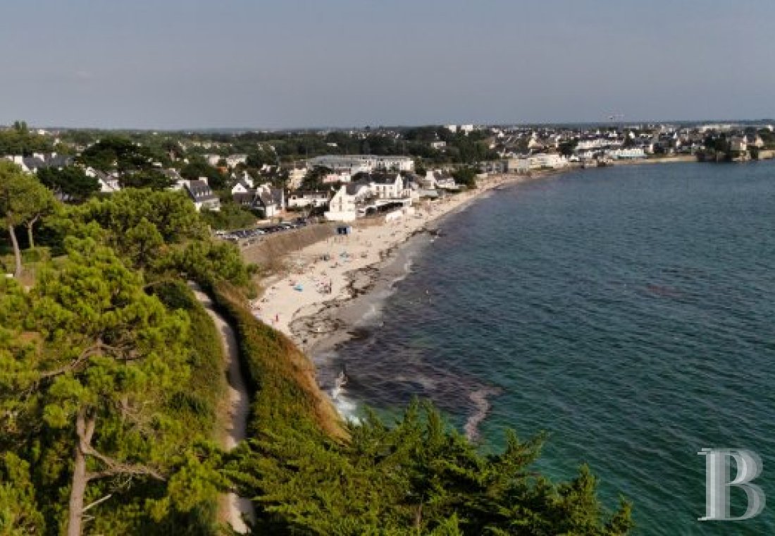 character properties France brittany   - 1