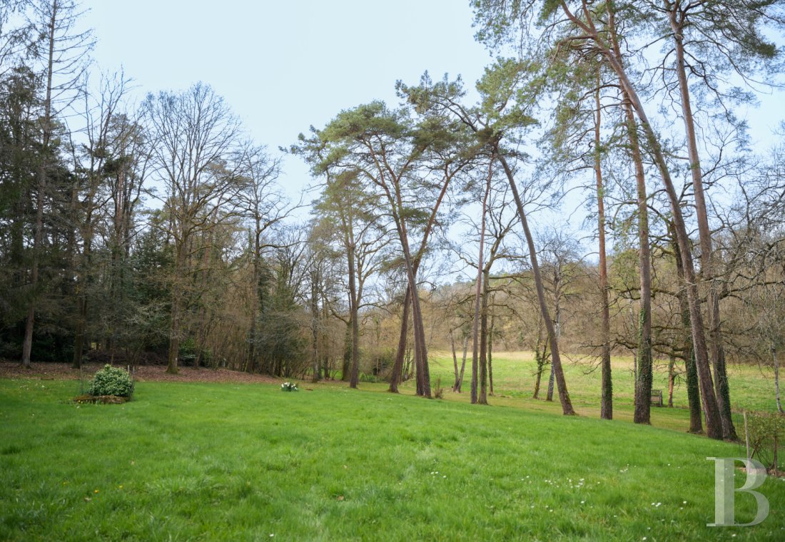 20th century architecture center val de loire   - 15