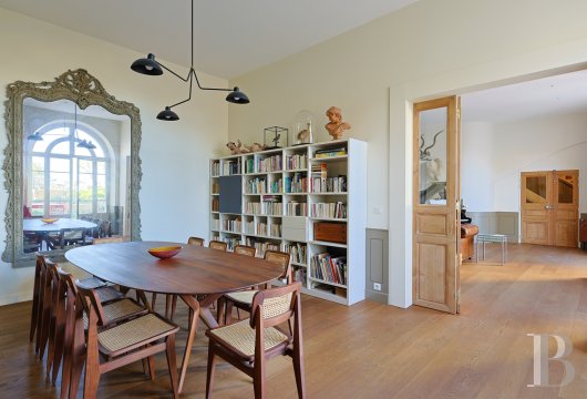 character properties France provence cote dazur   - 9