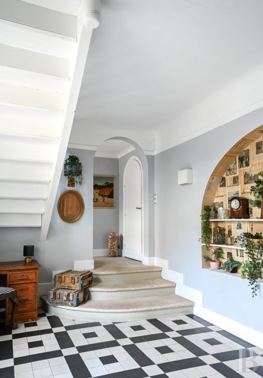 character properties France ile de france   - 4