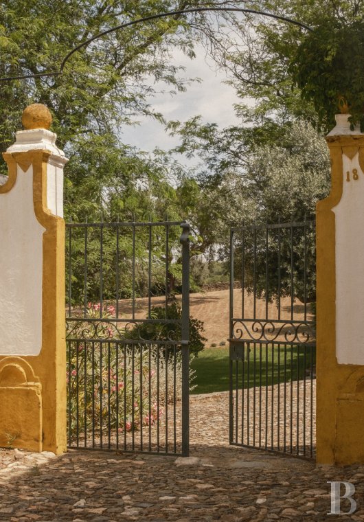 Dans l’Alentejo, près d’Évora,  un ancien monastère jésuite des 16e et 17e siècles - photo  n°2