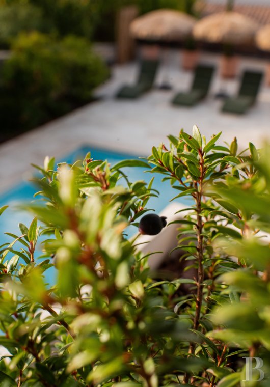 Dans le Gard, entre Nîmes et Montpellier,  une maison de village surplombant la vallée de la Vaunage - photo  n°2
