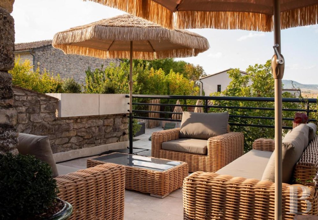 Dans le Gard, entre Nîmes et Montpellier,  une maison de village surplombant la vallée de la Vaunage - photo  n°15