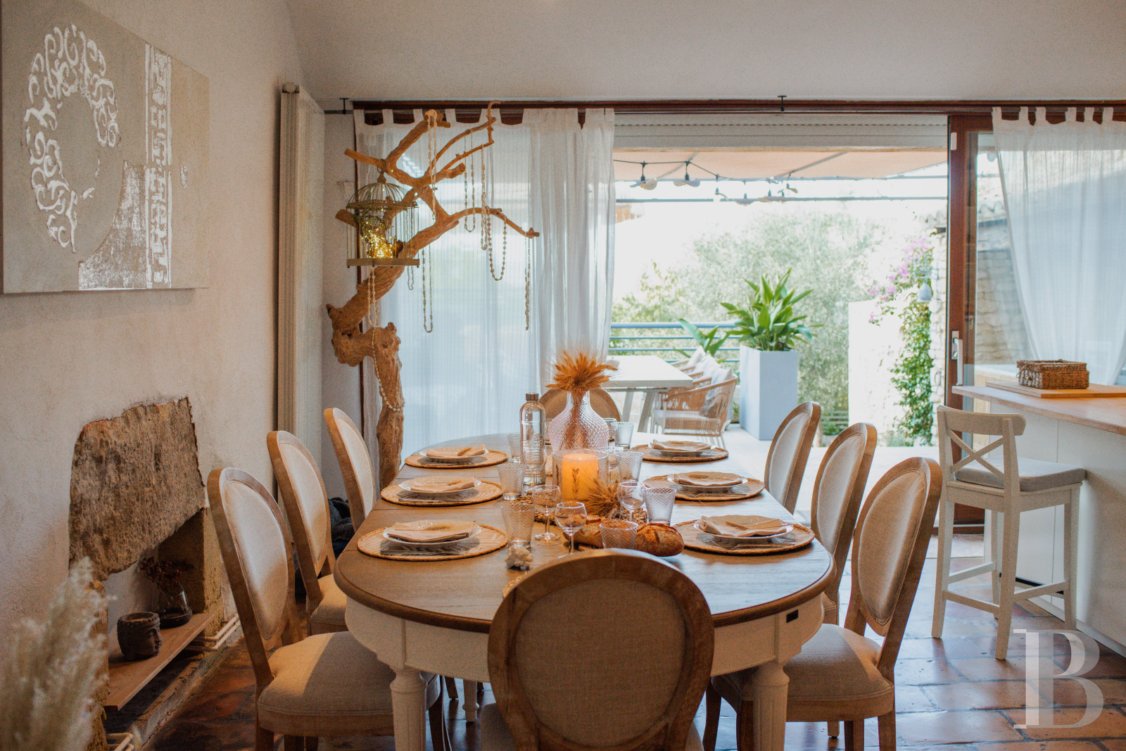 Dans le Gard, entre Nîmes et Montpellier,  une maison de village surplombant la vallée de la Vaunage - photo  n°8