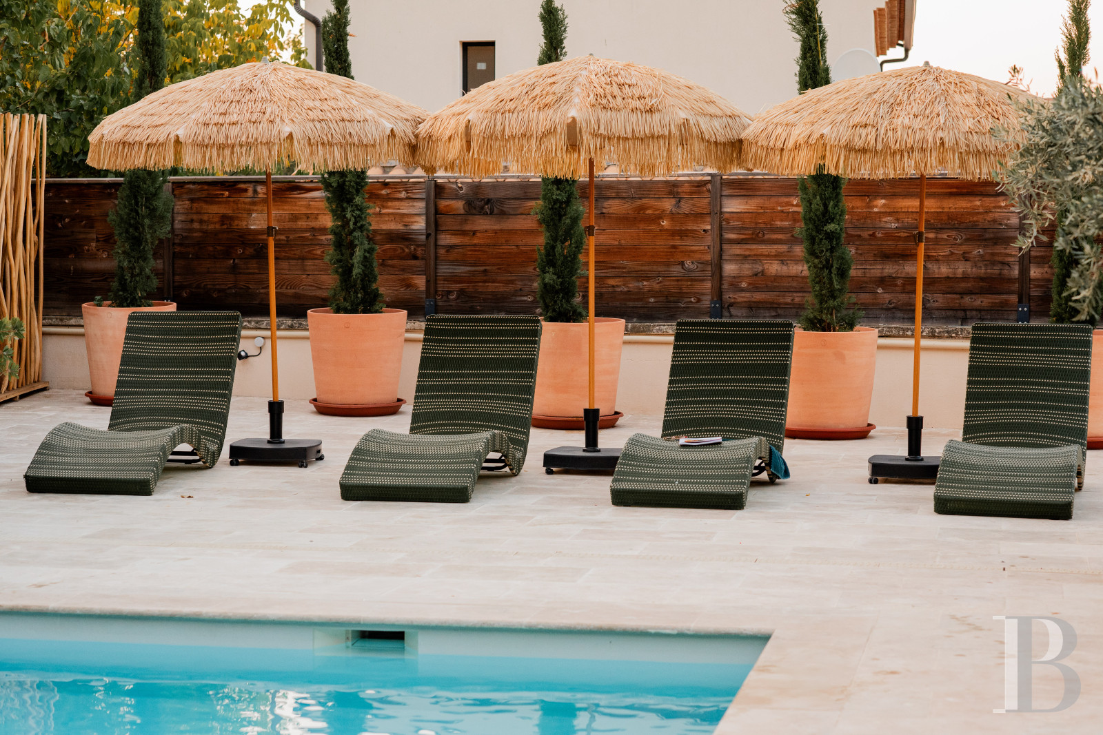 Dans le Gard, entre Nîmes et Montpellier,  une maison de village surplombant la vallée de la Vaunage - photo  n°4