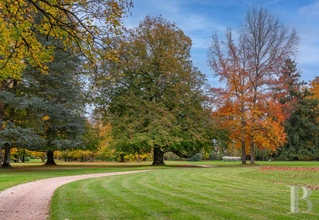 En Seine-et-Marne, à Bourron-Marlotte, une villa de style anglo-normand du début du 19e siècle - photo  n°24