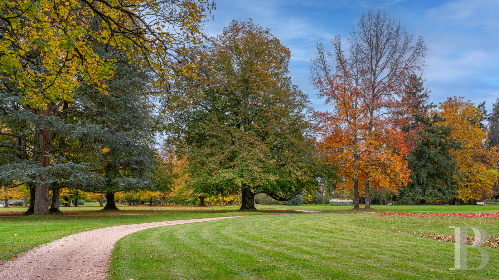 En Seine-et-Marne, à Bourron-Marlotte, une villa de style anglo-normand du début du 19e siècle - photo  n°24